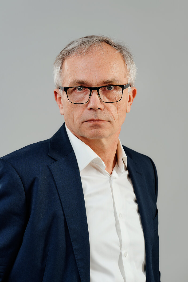 Stefan Podedworny — Creator of Decision Integrity™, Expert in Behavioral AI Risk